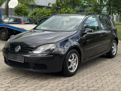Usata VW Golf IV 105 CV (77 kW) 2004 Nero Berlina