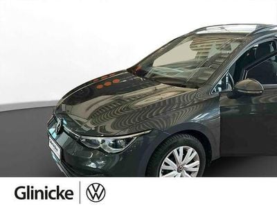 Gebraucht VW Golf VIII 131 PS (96 kW) 2023 Grau Kombi