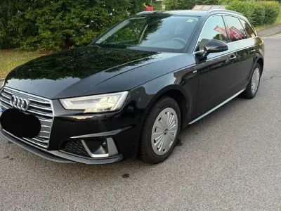 Gebraucht Audi A4 150 PS (110 kW) 2019 Schwarz Kombi