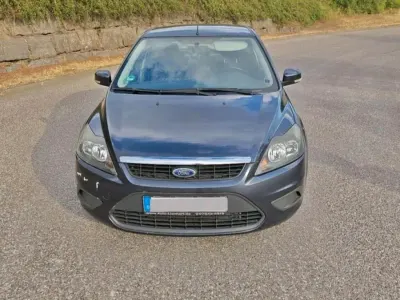 Gebraucht Ford Focus 90 PS (66 kW) 2009 Grau Limousine