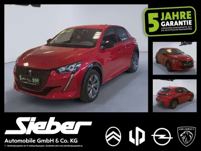 Gebraucht Peugeot 208 Allure 100 kW (136 PS) 2023 Rot Kleinwagen