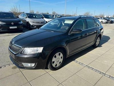 Gebraucht Skoda Octavia Elegance 140 PS (102 kW) 2014 Schwarz Kleinwagen