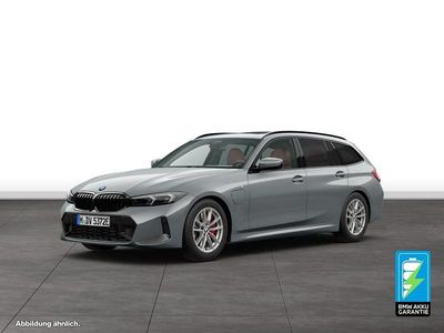 Usata BMW 330e M Sport 292 CV (214 kW) 2025 Grigio Station wagon