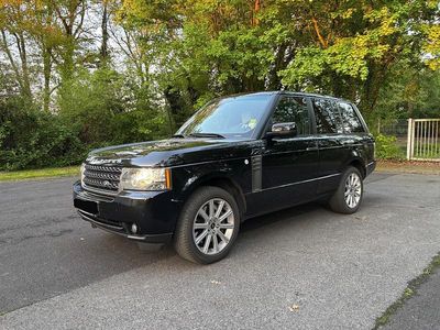 Schwarz Gebraucht 2011 Land Rover Range Rover Vogue SUV | 17.800 € (Teuer)
