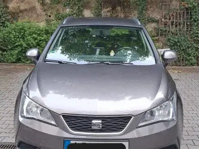 Używany Seat Ibiza ST 105 KM (77 kW) 2015 Szary Kombi
