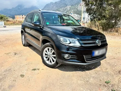 Gebraucht VW Tiguan 160 PS (117 kW) 2012 Schwarz SUV