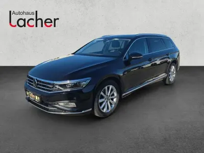 Gebraucht VW Passat Elegance 150 PS (110 kW) 2021 Schwarz Kombi