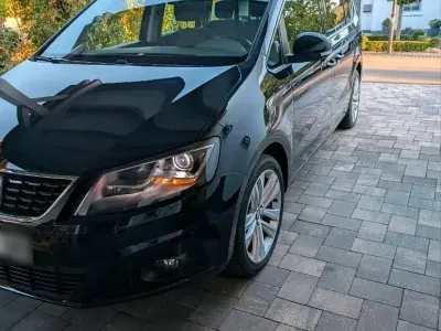 Gebraucht Seat Alhambra XCELLENCE 150 PS (110 kW) 2021 Schwarz Van / Kleinbus