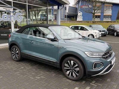 Gebraucht VW T-Roc Cabriolet Move 110 PS (80 kW) 2023 Blau Cabrio