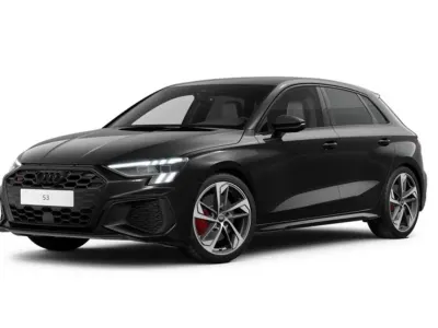 Gebraucht Audi S3 Ambiente 310 PS (228 kW) 2023 Mythosschwarz metallic Limousine