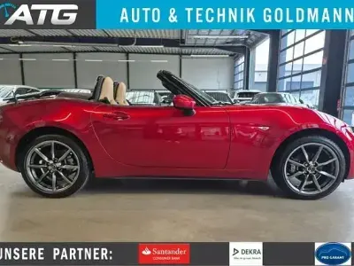 Gebraucht Mazda MX5 Selection 184 PS (135 kW) 2021 Soul red crystal Cabrio