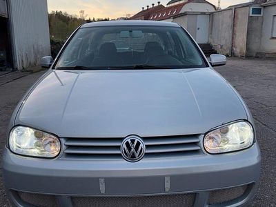 Gebraucht VW Golf IV 101 PS (74 kW) 1999 Silber Kleinwagen