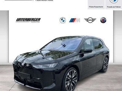 Neu BMW iX M Sport 400 kW (544 PS) 2025 Black sapphire SUV