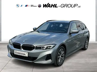 Gebraucht BMW 318 Shadowline 156 PS (114 kW) 2024 Grau Kombi