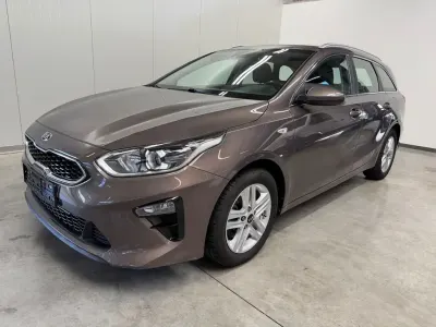 Gebraucht Kia Ceed Sportswagon Vision 140 PS (102 kW) 2019 Braun Kombi