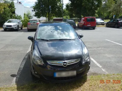 Gebraucht Opel Corsa 101 PS (74 kW) 2014 Schwarz Kleinwagen