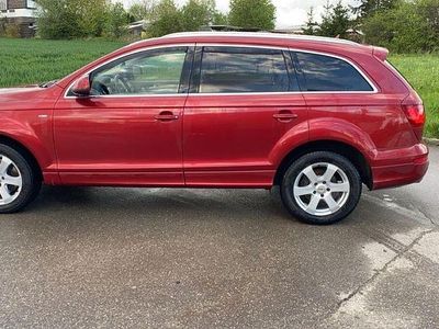 Rot Gebraucht 2011 Audi Q7 S-Line SUV | 12.990 € (Guter Preis)