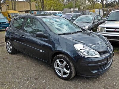 gebraucht Renault Clio III Expression / TÜV/AU 09/2025