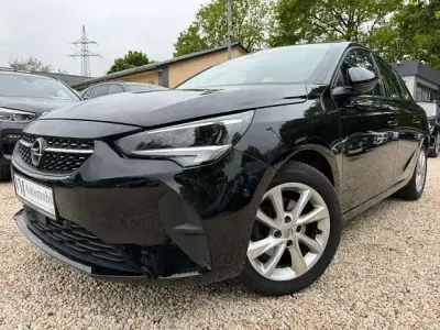 Używany Opel Corsa 101 KM (74 kW) 2021 Biały Hatchback