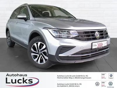 Używany VW Tiguan Active 150 KM (110 kW) 2023 Srebrny SUV