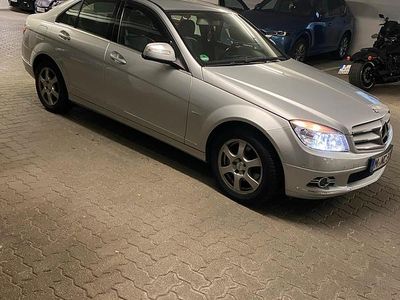 Mercedes C280
