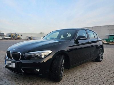 Gebraucht BMW 116 Advantage 109 PS (80 kW) 2015 Schwarz Kleinwagen