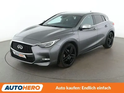Gebraucht Infiniti Q30 Sport Tech 211 PS (155 kW) 2016 Grau Limousine