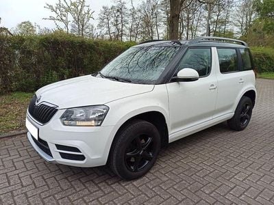Gebraucht Skoda Yeti Active 105 PS (77 kW) 2014 Weiß SUV