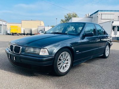 gebraucht BMW 320 E36 i Limo Top Zustand!