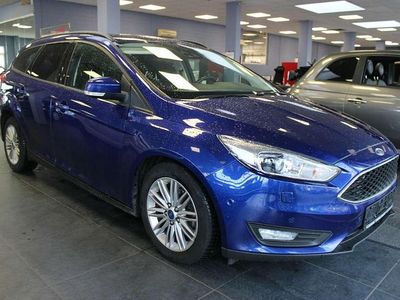 Gebraucht Ford Focus 120 PS (88 kW) 2018 Blau Kombi