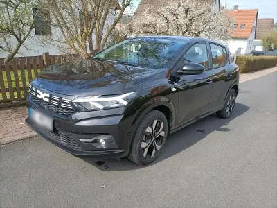 Usata Dacia Sandero Journey 91 CV (66 kW) 2025 Nero Berlina