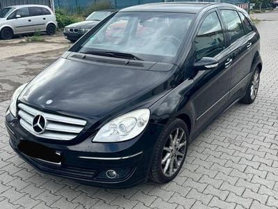 Mercedes 200