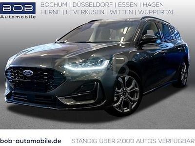 Grau Gebraucht 2024 Ford Focus ST-Line Kombi | 23.888 € (Guter Preis)