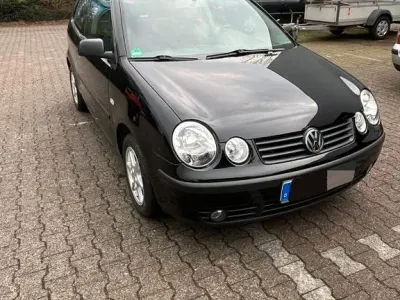 Gebraucht VW Polo Basis 64 PS (47 kW) 2002 Schwarz Kleinwagen
