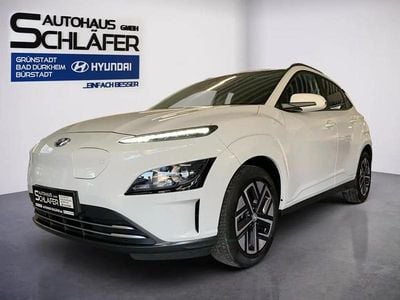 Gebraucht Hyundai Kona Edition 30+ 99 kW (135 PS) 2021 Chalk white / met SUV
