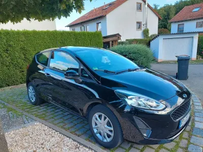 Gebraucht Ford Fiesta Trend 86 PS (63 kW) 2017 Schwarz Kleinwagen