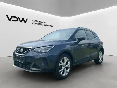 Gebraucht Seat Arona FR 81 PS (59 kW) 2023 Grau SUV
