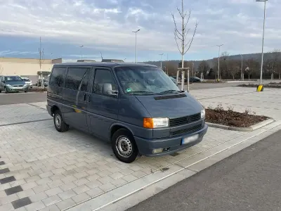 Gebraucht VW T4 110 PS (80 kW) 1993 Blau Van