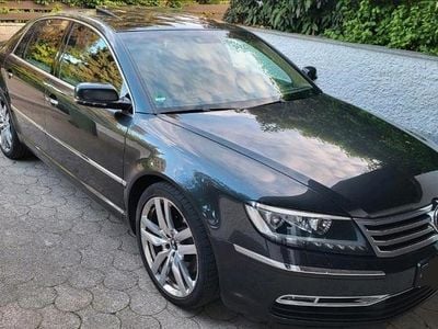 Gebraucht VW Phaeton 240 PS (176 kW) 2012 Grau Limousine