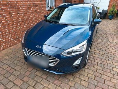 Second-hand Ford Focus 140 CP (102 kW) 2018 Albastru Break