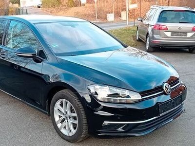 Schwarz Gebraucht 2017 VW Golf VII Comfortline Limousine | 14.700 € (Fairer Preis)