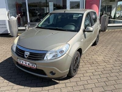 Gebraucht Dacia Sandero Lauréate 75 PS (55 kW) 2009 Grau SUV