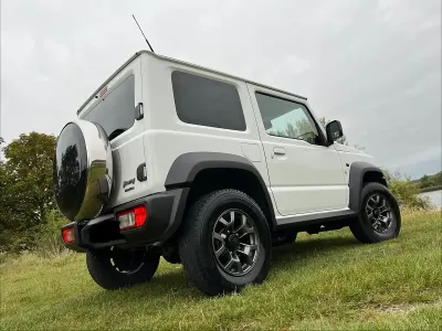 Gebraucht Suzuki Jimny Comfort+ 102 PS (75 kW) 2020 Weiß SUV