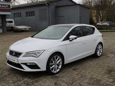 Second-hand Seat Leon FR 180 CP (132 kW) 2017 Alb Berlinǎ
