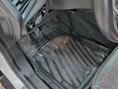 Gebraucht Ford Escort Sport 125 PS (91 kW) 2015 Weiß SUV