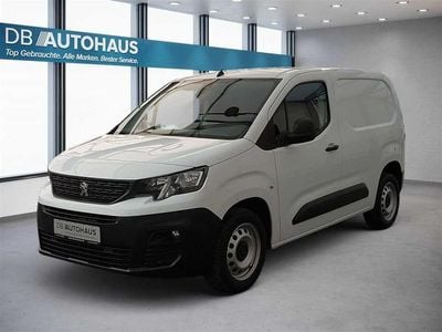 Gebraucht Peugeot Partner Premium 102 PS (75 kW) 2022 Weiß Van / Kleinbus