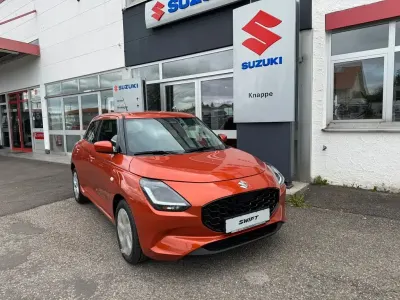 Neu Suzuki Swift Comfort 82 PS (60 kW) 2026 Orange Kleinwagen