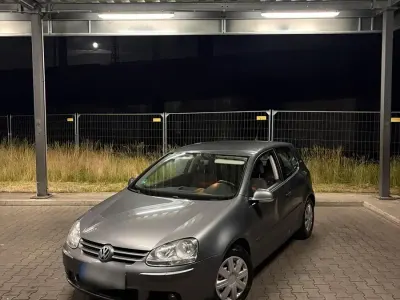 Gebraucht VW Golf V 75 PS (55 kW) 2006 Grau Kleinwagen