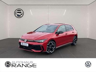 Neu VW Golf VIII R-line 150 PS (110 kW) 2026 Rot Limousine