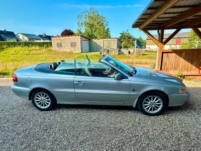 Gebraucht Volvo C70 193 PS (141 kW) 2002 Silber Cabrio